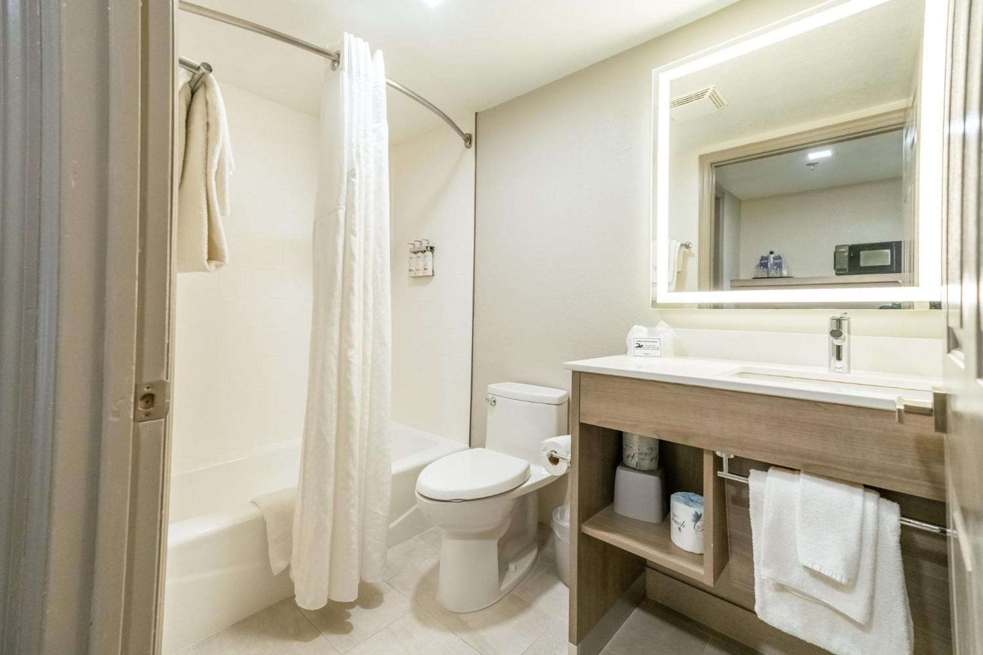 Holiday Inn Express Hotel & Suites Cocoa Beach By Ihg Екстер'єр фото