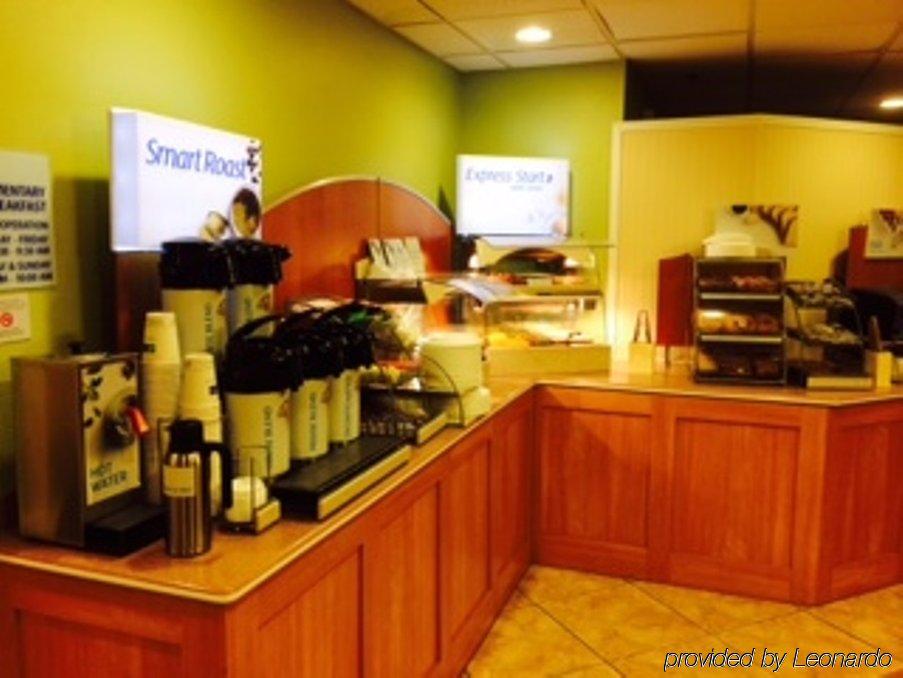 Holiday Inn Express Hotel & Suites Cocoa Beach By Ihg Екстер'єр фото